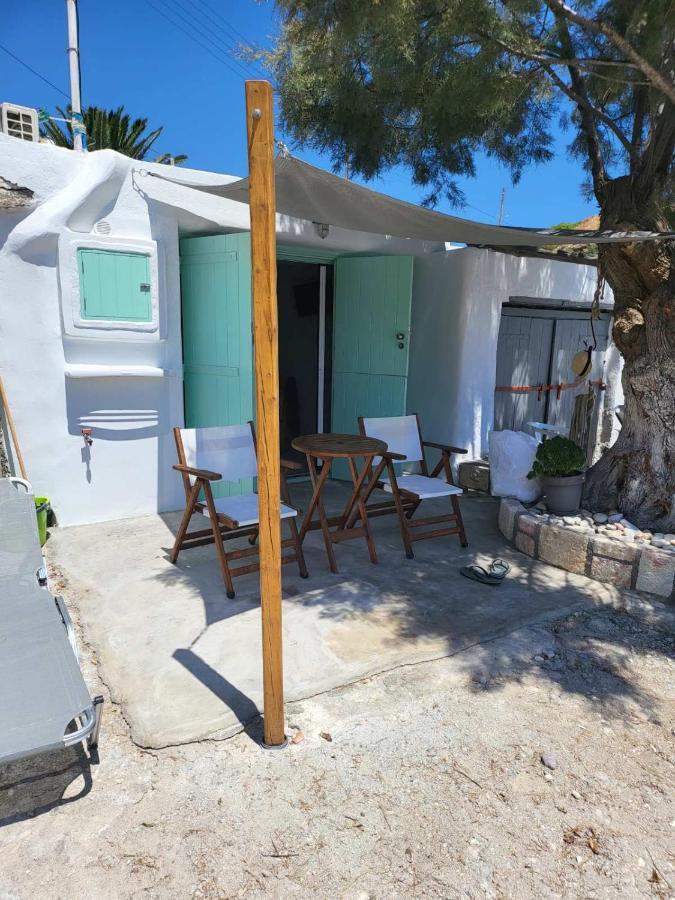 Apanemo Beach House Agios Nikolaos Kimolos Exterior photo